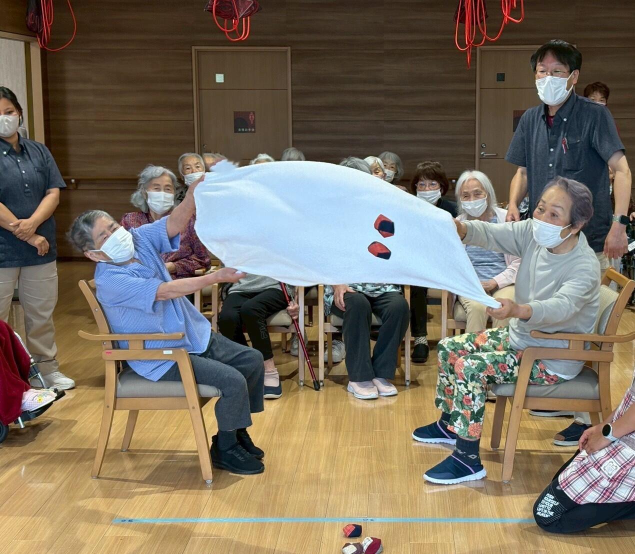お手玉とばし.jpg